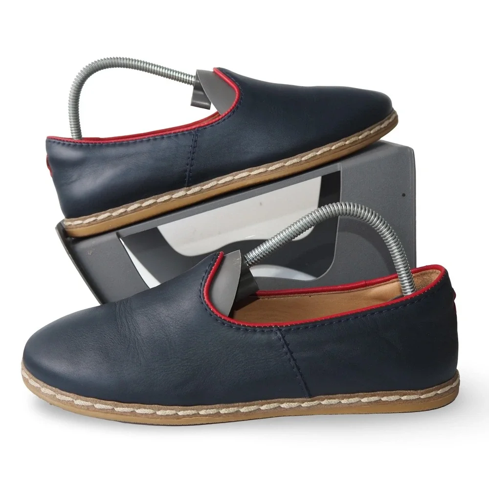Charix Classic Leather Minimalist Slip-on Loafers Womens 7 37 Navy Red Trim